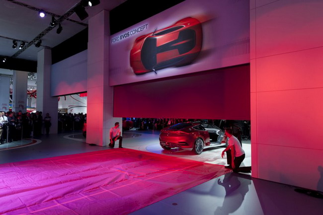 Впечатляющий концепт Ford Evos