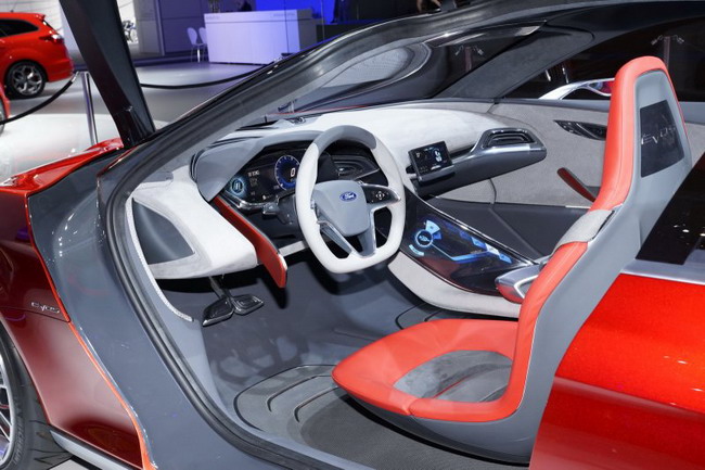 Впечатляющий концепт Ford Evos
