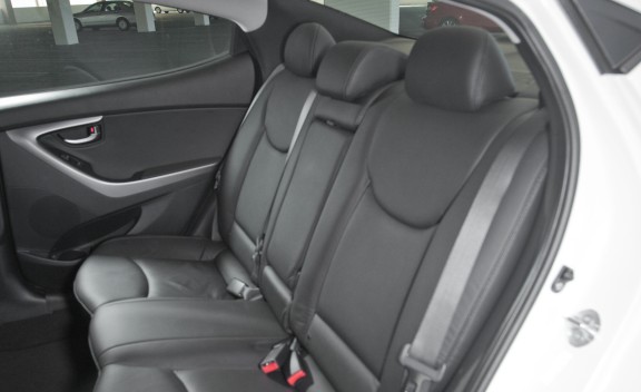 Ford Focus в сравнительном тест-драйве седанов