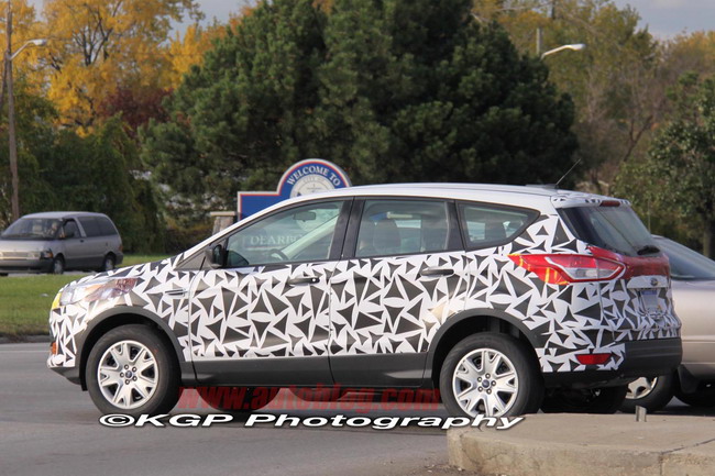 Новое поколение Ford Escape 2013