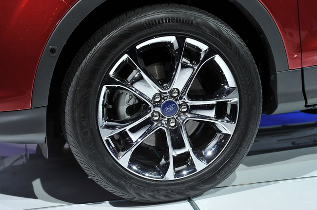 Новый Ford Escape в Лос-Анджелесе
