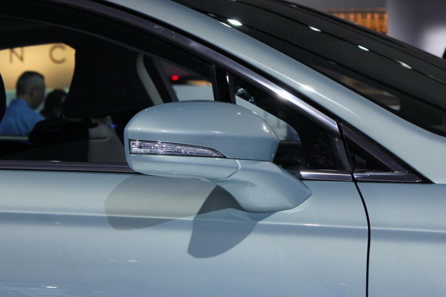 Новый Ford Fusion фото