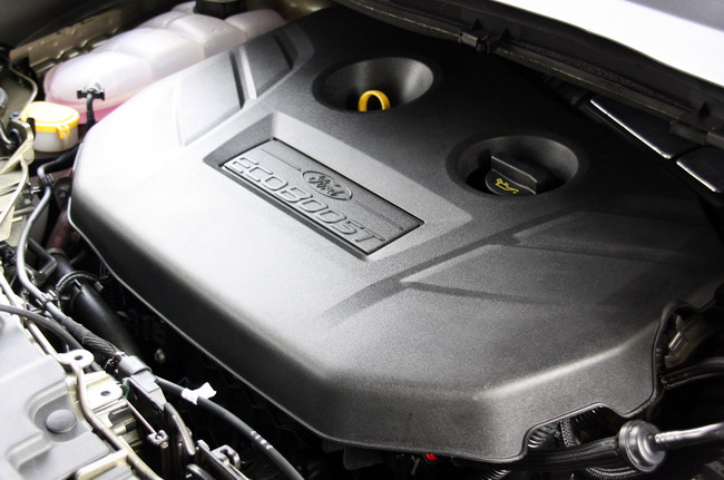 Стильный и вместительный новый Ford Kuga
