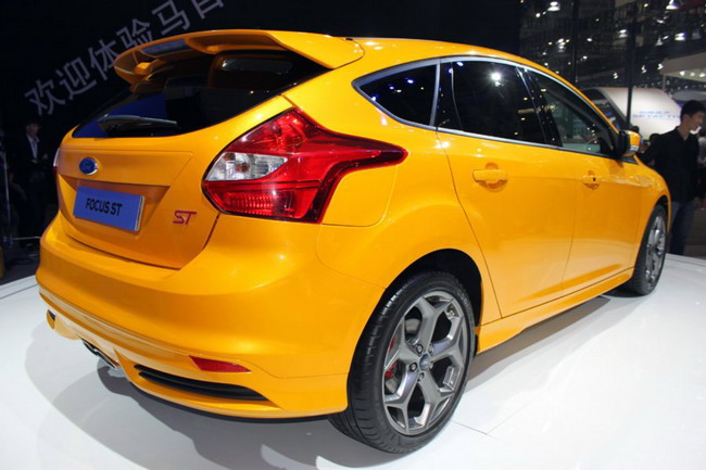 Ford Focus ST   