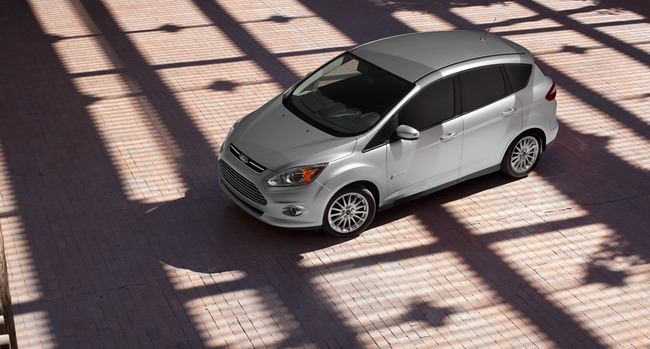 Ford объявляет цены на Ford C-Max Hybrid