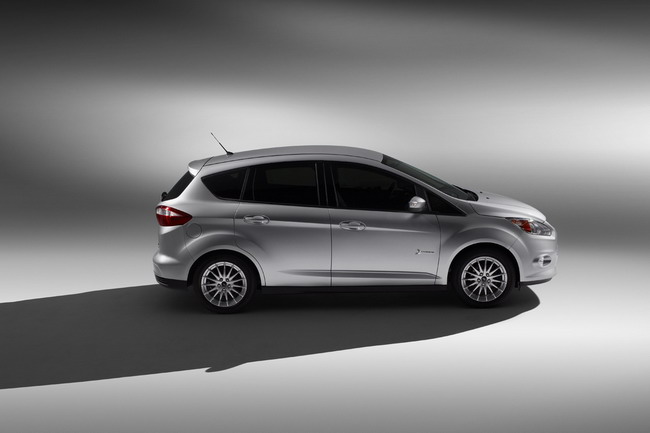 Ford объявляет цены на Ford C-Max Hybrid