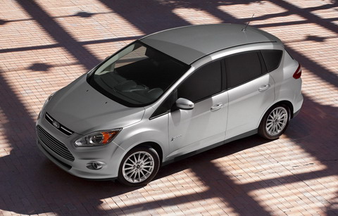Ford объявляет цены на Ford C-Max Hybrid