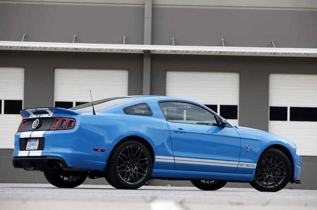  Ford Shelby GT500