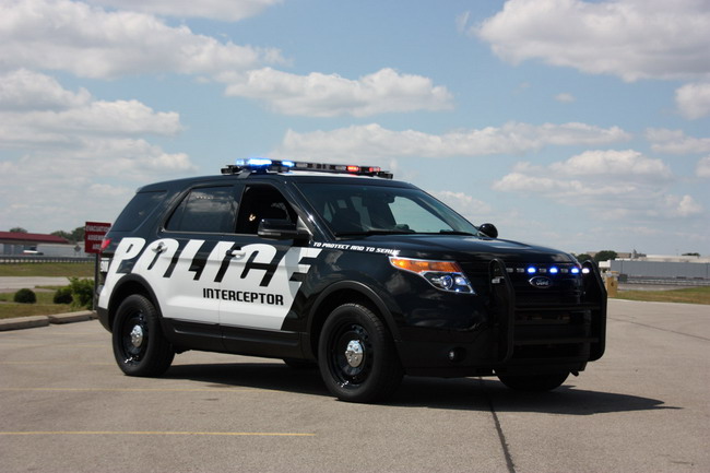 Полицейский перехватчик Ford Explorer