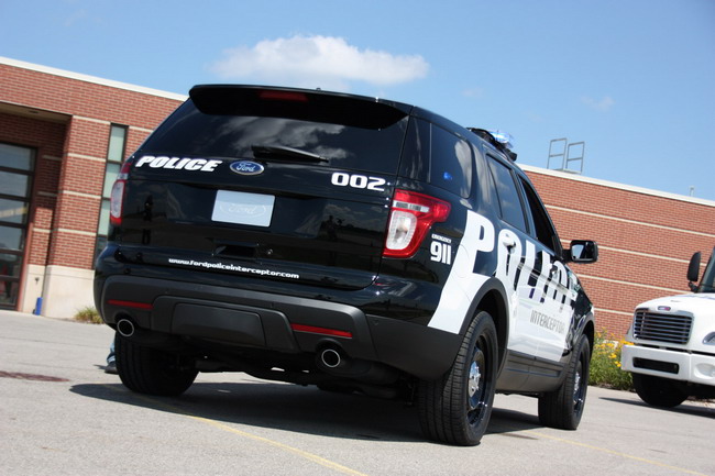 Полицейский перехватчик Ford Explorer