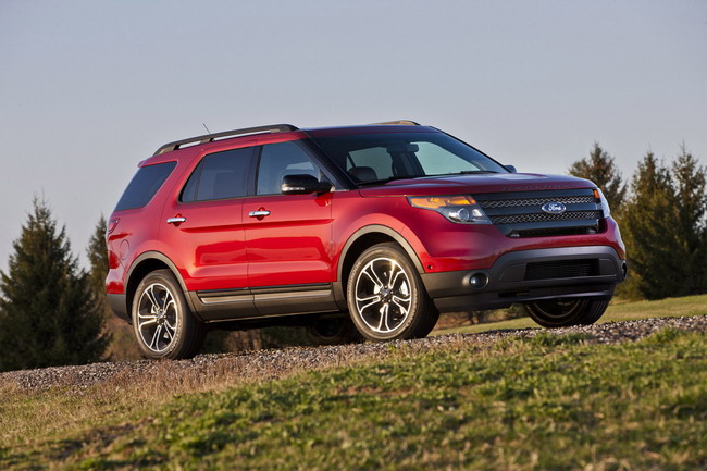 Ford приступил к продаже спортивного Explorer 2013