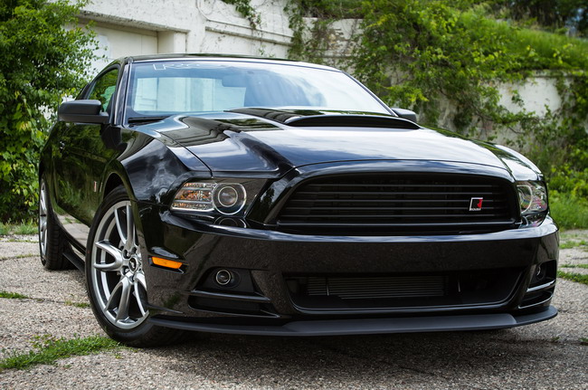 Roush  Ford Mustang RS   V6