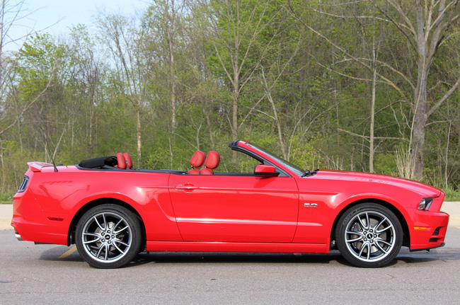 2013 Ford Mustang GT 