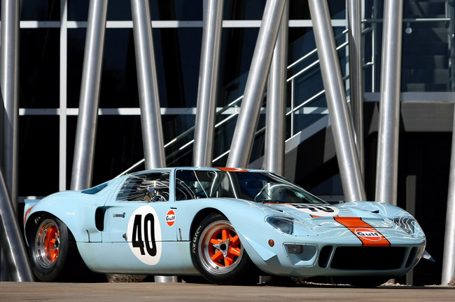 Пару редких Ford GT40 выставят на аукцион