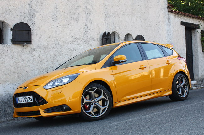 Первый тест Ford Focus ST 2013