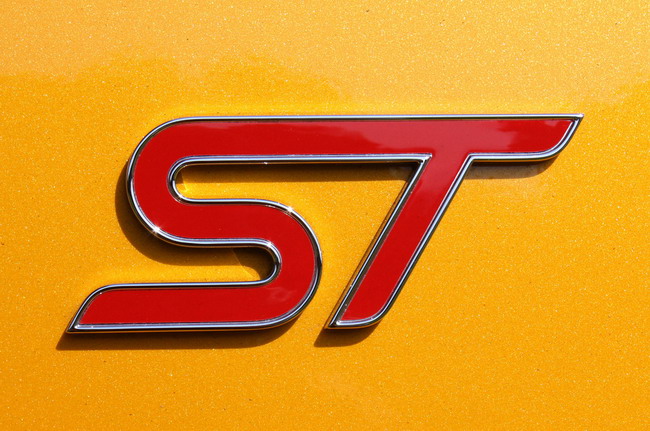 Первый тест Ford Focus ST 2013