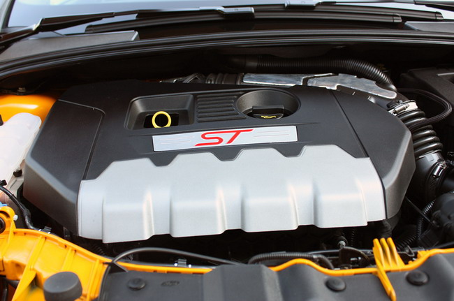 Первый тест Ford Focus ST 2013