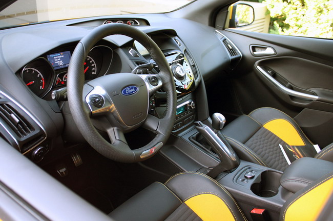 Первый тест Ford Focus ST 2013