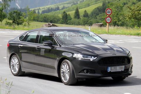 Новый Ford Mondeo проходит испытания в Альпах