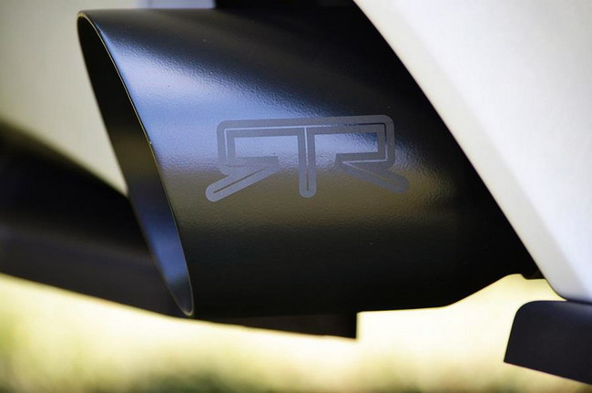 Вон Гиттин младший показывает Ford Mustang RTR 2013