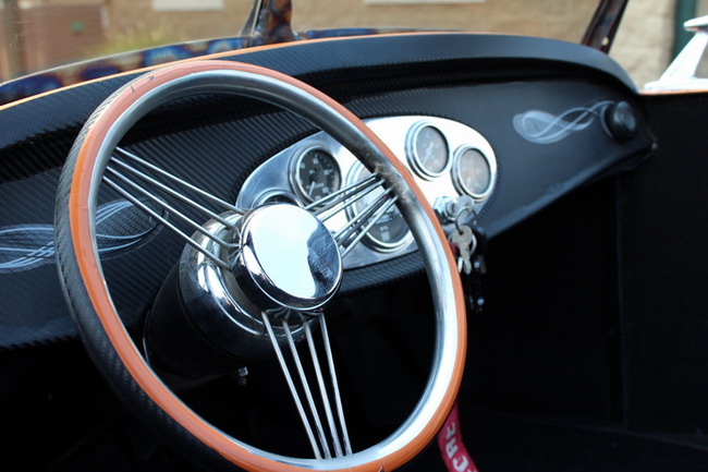 На аукционе eBay выставлен Roadster Model T 1927