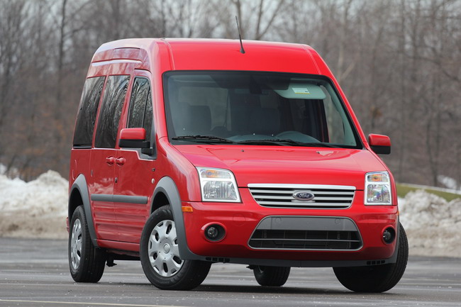 Ford объявляет об отзыве Transit Connect