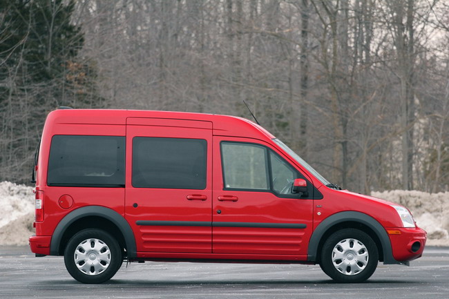 Ford объявляет об отзыве Transit Connect