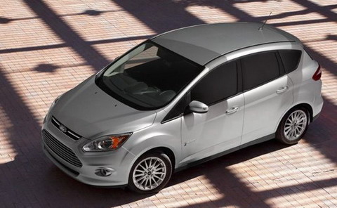 Ford C-MAX Hybrid официально получает 5 л/100 км