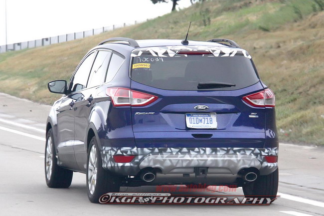     Ford Escape?