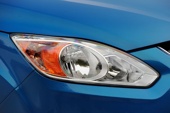Ford C-MAX Hybrid 2013. Первые фото