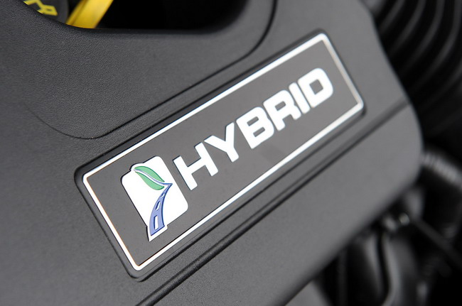Ford C-MAX Hybrid 2013. Первые фото