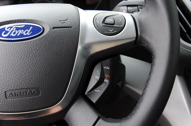 Ford C-MAX Hybrid 2013. Первые фото