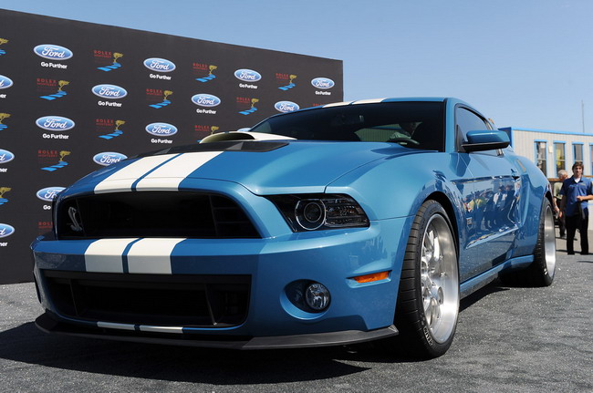 Cobra Shelby GT500      