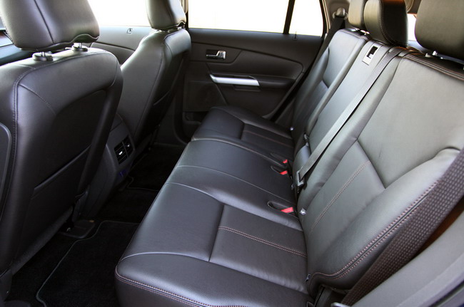 ���������� Ford Edge � EcoSport ����� ����������� � ������