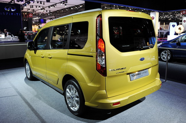 2014 Ford Transit Connect на автосалоне в Париже