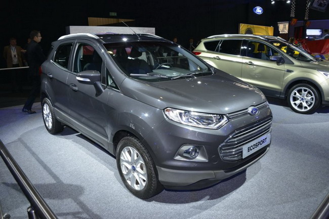 Ford представил в Париже кроссовер EcoSport