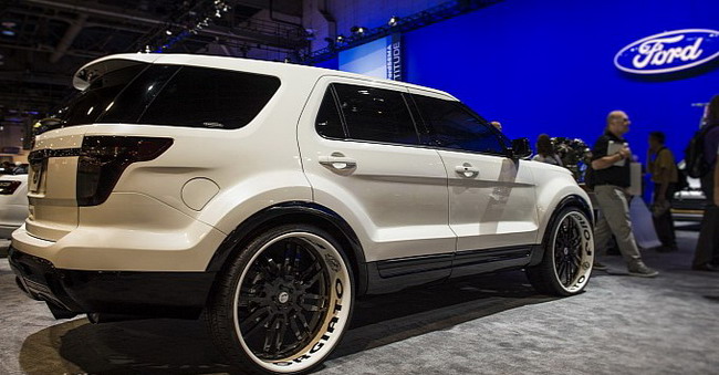 SEMA 2012: Ford Explorer Sport  Forgiato 