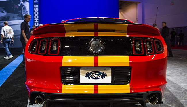SEMA 2012: Ford Mustang "Boy Racer"  3dCarbon