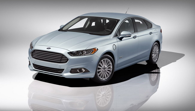 Цены на Ford Fusion Energi начинаются от $39945