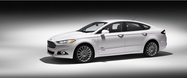 Цены на Ford Fusion Energi начинаются от $39945