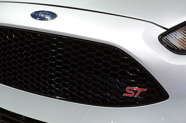Ford Fiesta ST приносит тепло в B-сегмент