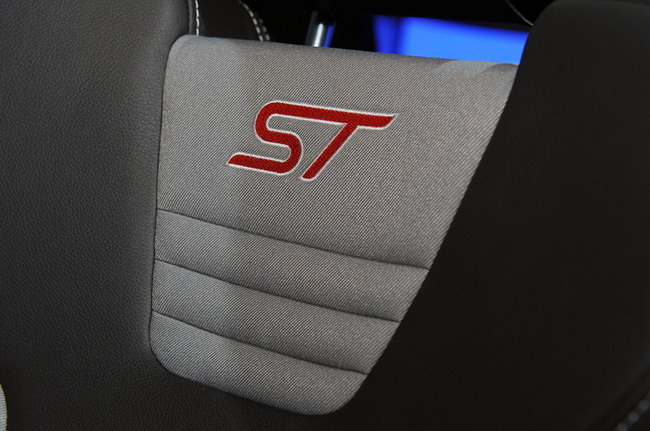 Ford Fiesta ST приносит тепло в B-сегмент