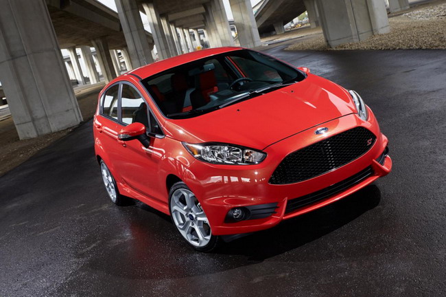 Стоимость Ford Fiesta ST в США начинается от 22195 $