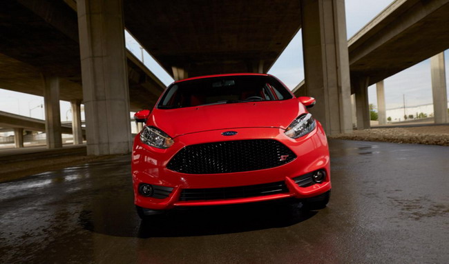 Стоимость Ford Fiesta ST в США начинается от 22195 $