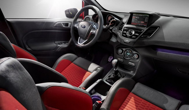 Стоимость Ford Fiesta ST в США начинается от 22195 $