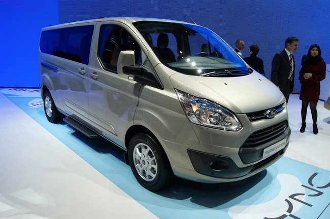 Ford Tourneo Courier на выставке в Женеве