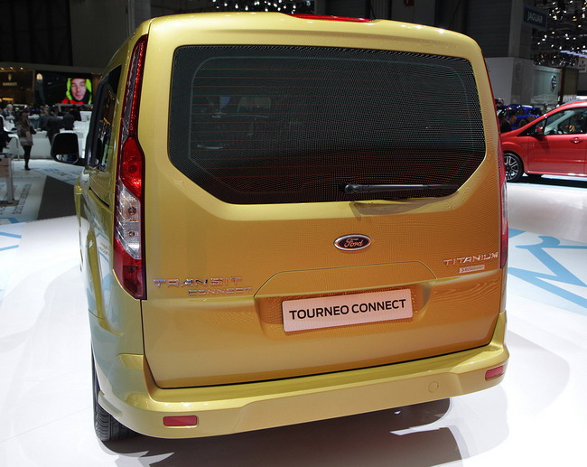 Ford Tourneo Connect. 17 