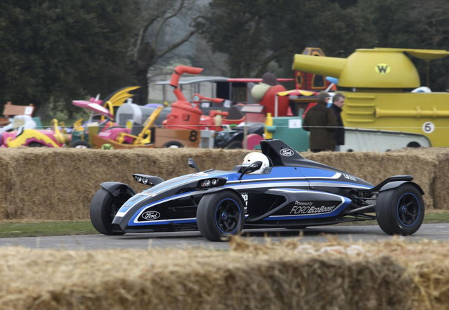 Форд FF1 направляется на фестиваль скорости в Goodwood