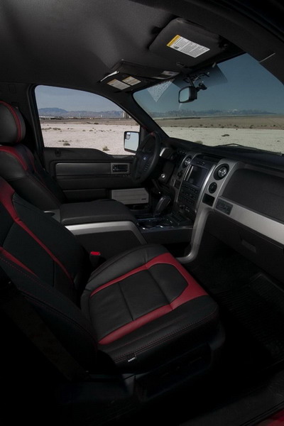 2013 Shelby Raptor мощностью 575 л.с.