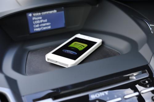 Spotify теперь доступна для автомобилей Ford c SYNC AppLink